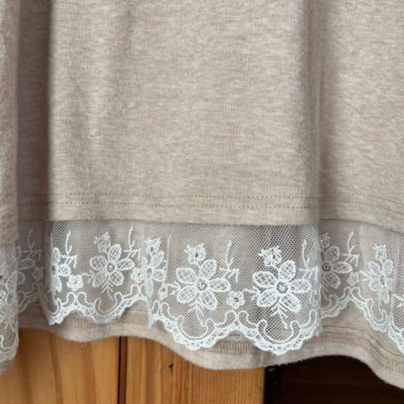 Women’s maternity tunic top - Picture 3 of 3